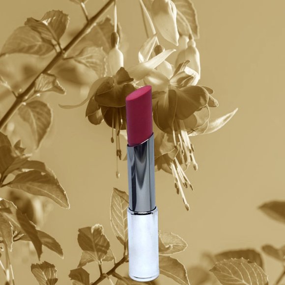 Sassy Fuchsia True Dimensions Lipstick - Mary Kay Discontinued - Picture 7 of 7